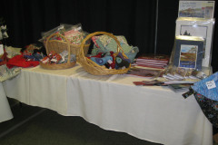 2010-Sale-Room-02