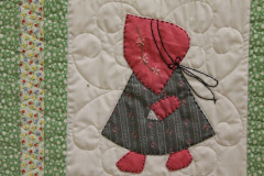detail-of-sunbonnet-sue_29945385295_o