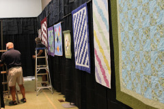 jim-and-greg-helping-to-hang-the-show_29317409113_o