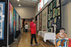 Ctte-Chair-Donna-the-challenge-quilts-