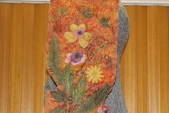 a-closeup-of-one-of-linda-ms-art-quilts_17174376249_o