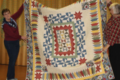 judys-quilt-quilted-by-lynn-jones_41391291621_o