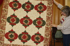 pams-ornament-quilt_40590947733_o