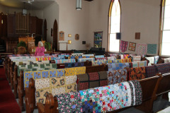 some-of-the-quilts-stayed-in-the-church-for-the-sunday-service_12154653256_o
