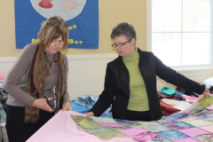 val-debbie-cut-the-backing-to-fit-the-quilt_12154477144_o