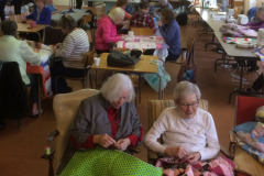rev-lee-and-rev-barb-helping-out_46585016625_o