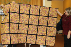 the-back-of-pams-quilt-as-you-go_38940534321_o