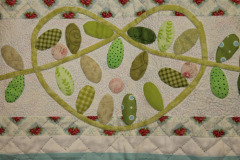 wonderful-hand-quilted-stripping_25068558578_o