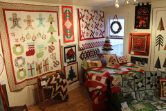 sure-looks-festive_30911854890_o
