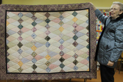 isabels-quilt-made-using-the-downton-abbey-fabrics-downton-kites_32634021062_o