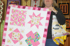 linda-ds-cuddle-quilt_46125318375_o