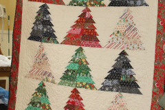 louises-christmas-tree-quilt_46315022244_o
