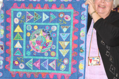 vickis-machine-embroidered-table-stopper_46315108694_o