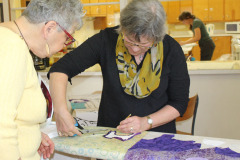 sheila-getting-help-from-katie_27033912105_o