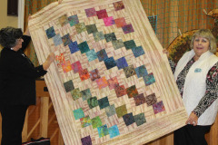lindas-falling-charms-quilt_11859280194_o