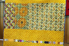 the-back-of-roses-scrap-quilt_27856611329_o