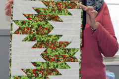 judys-christmas-table-runner_49357601137_o