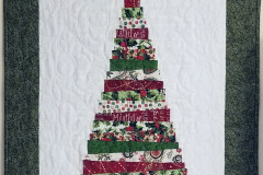 judys-christmas-tree-machine-pieced-and-machine-quilted-by-judy-m_50783744631_o
