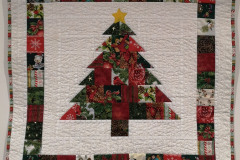 mini-charming-christmas-quilt-pattern-from-the-fat-quarter-shop-machine-pieced-and-machine-quilted-by-linda-duffley_50782959958_o