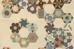 close-up-of-isabels-hexie-quilt_34371588564_o