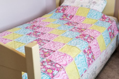 rag-quilt-judy-m-machine-pieced-machine-quilted-has-a-binding-instead-of-being-clipped_51228450597_o