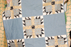 annes-bear-paw-started-in-a-heather-stewart-workshop_25159060243_o