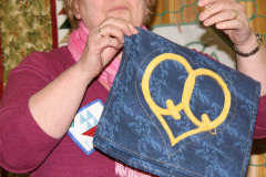 marjories-quirky-quilters-bag-that-contained-her-quilt-blocks-a-gifyt-from-her-guild-in-england_25785682625_o