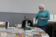 librarian-judy-and-newsletter-editor-gail_51075719193_o