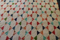 donna-v-wonky-stars-machine-piecd-and-machine-quilted-by-nadine-stevens-pattern-by-she-quilts-a-lot_51919631471_o