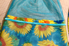 meshing-around-beach-bag_51911641976_o