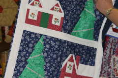 christmas-houses_30866411975_o