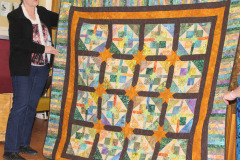 judy-marshalls-star-surprise-quilt-from-linda-ms-workshop_8717915534_o