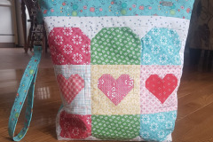 heather-r-knitting-bag-block-pattern-from-lori-holt-book-farm-girl-vintage-2_51147993160_o