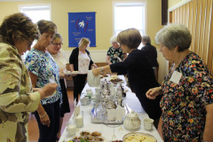 a-lovely-turnout-to-welcome-new-members-and-our-life-members_28300457338_o