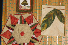 annas-2-christmas-wallhangings-and-linda-ns-wallhanging-inspired-by-an-ana-buzzalino-workshop_30230487583_o