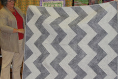 winnie-hoyts-chevron-lap-quilt_10174657056_o