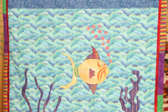 lone-fish-baby-quilt-by-michele_37585774882_o