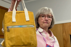 Sandy-Morrow-Purse-Noodlehead-Making-Bag