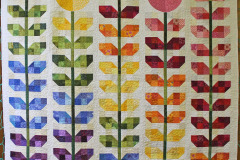 barbs-cutting-garden-from-krista-henneburys-workshop-last-may-quilted-by-debbie-vermeulen_36999206746_o