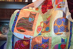 roses-cat-quilt-hand-pices-hand-applique-and-hand-quilted_43230839455_o